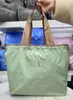 Bolsa de compras plegable protección ambiental hombro portátil bolsa de almacenamiento portátil supermercado gran capacidad impermeable en stock entrega de una sola pieza