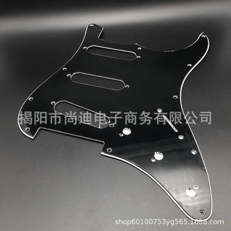 MI0697-SSS Fender Stratocaster