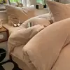 Conjunto de Quatro Peças de Veludo Leite Dupla Face Grau Mãe e Bebê Outono e Inverno Alta Gramatura Quente Capa de Edredom Antiestático Antiderrapante Para Roupa de Cama