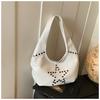 Estilo Punk Rebite Estrela de Cinco Pontas Moda Versátil Grande Capacidade Retro Bolsa de Ombro Axila Novo Produto Transfronteiriço Japonês e Coreano
