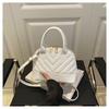 Bolsos al por mayor para mujer 2025 Nuevo Bolso de hombro de estilo nicho moderno Bolso bandolera casual para ir al trabajo Bolso de mano moderno para mujer