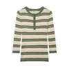 Camiseta Redonda Versátil Estilo Europeu e Americano Color Block Manga Três Quartos para Mulheres, Slim Fit, Roupa Íntima Casual de Nicho, Novo Modelo de Primavera