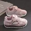 Zapatos para Niñas 2026 Primavera y Otoño Nuevas Zapatillas Florales Superficie de Cuero para Bebé Zapatos Casuales Antideslizantes de Suela Suave para Niñas Pequeñas