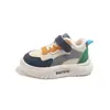 Zapatos para Niños, Niñas y Adultos 2025 Invierno Nuevos de Piel para Niños con Forro de Felpa Calientes de Algodón Zapatos Deportivos Casuales para Niños