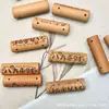 Madeira de Pessegueiro Antiga Quatro Vias Riqueza, Paz e Alegria Conjunto de Duas Peças DIY Acessórios para Joias de Contas Budistas Pulseira Pingente Artigo