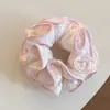 La Sensación del Primer Amor es Abrumadora: Gomas para el pelo florales rosas y azules para mujer, Nuevas ligas para el pelo de primavera, Suaves accesorios para el pelo para el día a día
