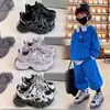 Tênis Dad Shoes Feminino 2026 Primavera Novo Modelo Malha Respirável Sola Grossa Velcro Solado Macio Antiderrapante Versátil Esportivo Tênis de Corrida