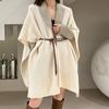 Xale de Tricô Liso Estilo Coreano Falso Caxemira para Mulheres, Peça de Roupa Externa de Caimento Solto, Cachecol Versátil para Ambiente com Ar Condicionado