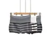 Shorts de Punto Rayados Color Block Estilo Americano Chica Picante Deseo Puro Diseño de Nicho 2026 Primavera Nuevos Pantalones Cortos Ajustados para Mujeres Menudas