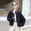 Chaqueta corta de mezclilla a cuadros con retazos para mujer, estilo coreano nuevo primavera/otoño 2026, corte holgado, top chaqueta versátil, moderno