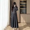 Vestido de tricô cinza estilo francês para mulheres, nova coleção de início de outono, conjunto de vestido longo elegante petite