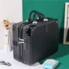 Bolsa Pequena Caixa de Maquiagem para Bagagem de Mão 14 polegadas Caixa Fofa com Senha Leve Mini Caixa de Armazenamento Feminina Personalizada Atacado