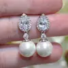 Pendientes colgantes estilo coreano Huitan elegantes combinan con todo de perla artificial estilo estrella femenina pendientes cortos de lujo ligero