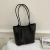 Bestseller de comércio exterior transfronteiriço: bolsa tote estilo casual retrô, bolsa de ombro para o dia a dia, bolsa de ombro única com padrão trançado para mãe e filha