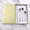 Acero Inoxidable 410 Tambor con Forma Mango de Luz Vajilla Occidental Cuchillo, Tenedor y Cuchara Juego de Cinco Piezas Hotel Restaurante Chapado en Color Láser Juego Caja de Regalo