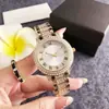 Reloj de Cuarzo Retro Moda Estilo Bosque Completo de Diamantes Plata Reloj de Alto Valor Reloj Simple para Estudiantes de Secundaria y Preparatoria