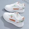 Zapatos Blancos para Mujer 2025 Nuevos Primavera y Otoño Zapatos Blancos Versátiles Populares Zapatos Planos Casuales Tenis Modelos Delgados de Verano
