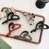 Pinza para el pelo con forma de corazón del mismo estilo de Xu Liangyao, Zhao Lusi y Xu Yan, Accesorio para el pelo de alta gama para recogidos en la parte posterior de la cabeza, Pinza de tiburón
