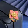 Anillo de Trébol de Cuatro Hojas de Concha Ágata Diamante Flor de Cuatro Pétalos Europeo y Americano Transfronterizo, Anillo Rombo Simple y Versátil