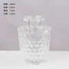 Garrafa de aroma quadrada de vidro em relevo atacado Vaso de flores transparente estilo europeu Pequenos ornamentos de garrafa de vidro frescos decorativos para quarto