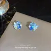 [Sol Quente e Outono] Novos Brincos Azuis Brilhantes de Diamante Estilo Pequeno Fresco, Design Simples de Nicho, Brincos Modernos e Personalizados
