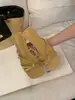Primer encuentro: una sandalia de una tira cruzada, moderna, para mujer, perfecta para el verano, con tacón de cuña, adecuada para usar al aire libre y versátil para cualquier atuendo - la nueva colección 2026 presenta un diseño robusto