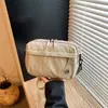 Bolso pequeño cuadrado impermeable estilo japonés de tela Oxford, ligero y casual, con múltiples bolsillos, diseñado como bolso cruzado para hombres y mujeres, perfecto para llevar un teléfono