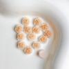 Paquete de materiales para uñas de flores artificiales, joyería para uñas de rosa fuerte luminosa al por mayor