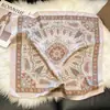 Bufanda Cuadrada de Satén con Estampado de Dibujos Animados Nueva para Primavera 2026, Pañuelo Delgado Estampado para la Cabeza, Bufanda Versátil Estilo Coreano