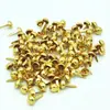 Clavo Redondo Dorado de 8MM con Doble Patilla Remache Metálico Cabeza de Champiñón Clavo de Dos Patas Ropa Manualidades Decoración DIY Cajas Bolsas