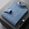 Nuevo suéter de punto casual para hombre, suéter de lana jacquard grueso de cuello alto, cálido y moderno, al por mayor