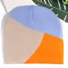 Gorro de Punto Acrílico Jacquard de Bloques de Color Casual Estilo Coreano, Versátil para Exteriores y Ropa Urbana, Gorro de Moda Trendy para Otoño e Invierno