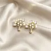 Brincos de Pérola com Agulha de Prata de Alta Qualidade, Borboleta Elegante da Moda de Nicho, Brincos de Luxo, Brincos Versáteis Retrô Franceses