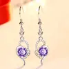 Pendientes de temperamento novedoso con forma de amor pendientes pendientes tendencia de moda amor pendientes de diamantes pendientes pendientes al por mayor