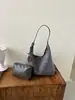 Bolso tote de gran capacidad para mujer, nueva versión coreana 2026, bolso de hombro versátil de moda de alta gama para el trabajo, retro, moderno
