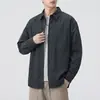 Colección nueva 2026: camisa de manga larga elegante, discreta y versátil con una estética relajada de estilo vintage americano, perfecta para uso casual