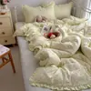 Conjunto de Quatro Peças em Algodão Duplo com Estampa de Bolinhas Ruffle Linha A Estilo Retro Ins para Cama de 1,5m Capa de Edredom Lençol de Cama Conjunto de Três Peças de Algodão
