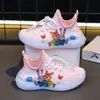 Zapatos Deportivos de Malla Transpirable para Niños 2026 Primavera y Otoño Zapatos Ligeros de Malla Fly-Knit para Niños Zapatos de Correr para Niñas