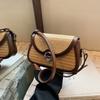 Bolsa de Palha Feminina de Verão Super Popular 2025 Nova Bolsa Transversal Versátil Bolsa de Ombro Único Bolsa de Axila Bolsa Quadrada Pequena Exquisita
