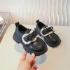 Zapatos de Cuero Pequeños de Moda con Lazo de Dos Algodones de Suela Gruesa para Niñas, Otoño e Invierno 2025, Mocasines para Niños