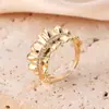 Anillo de Estilo Lujo Ligero para Mujer, Moda de Alta Gama, Anillo con Diseño Personalizado, Versátil para el Trabajo Diario, Apertura Exquisita, Ajustable al por Mayor