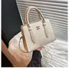 Bolso de Mano Retro de Gama Alta para Mujer, Nuevo Bolso Tote Versátil de Hombro Cruzado a la Moda Europea y Americana