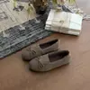 Zapatos Planos de un Solo Paso Estilo Retro Nudo de Mariposa para Mujer 2026 Invierno Nuevos Zapatos de Algodón Cálidos con Felpa Mocasines