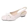 Zapatos de tacón grueso de punta cerrada sin talón estilo francés para mujer, nuevo modelo de verano 2026 con lazo, adecuados para combinar con faldas, zapatos de tacón medio para mujer