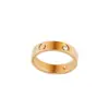 Anel de Cartão V-Gold Moda Anéis de Casal de Aço Titânio Anel de Cartão Sem Diamantes Três Diamantes Estilo Europeu e Americano Personalizado Venda Direta de Fábrica