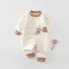 Macacão quentinho para bebês, roupa para atividades ao ar livre no outono e inverno, macacão acolchoado para bebês, roupa para engatinhar, roupa de inverno