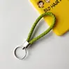 Chaveiro de corda de couro trançado com detalhes chaveiro de casal chaveiro de carro pequeno presente chaveiro colorido atacado