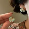 Pendientes de Flor con Goteo de Aceite Estilo Lujo Ligero para Mujer, Perlas de Pétalos Verdes, Pendientes Elegantes de Gama Alta, Joyería de Oreja Estilo Nuevo