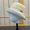 Chapéu de pescador de tricô com aba enrolada para outono e inverno para mulheres, respirável, versátil, afina o rosto, estiloso, adequado para passeios, proteção solar e guarda-sol