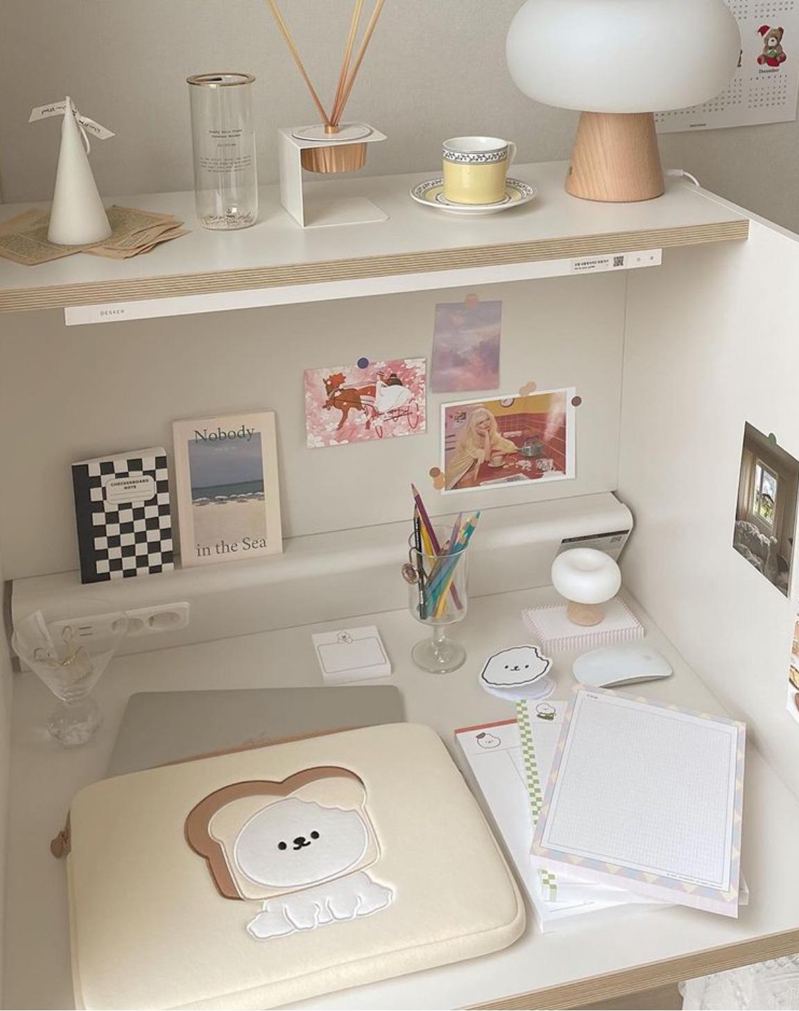 FE5C407EAEF0B02B9B51E319B3A3BD